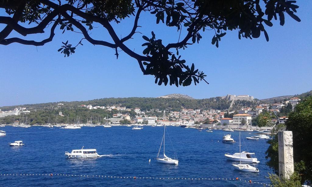 Radosic Hvar Town