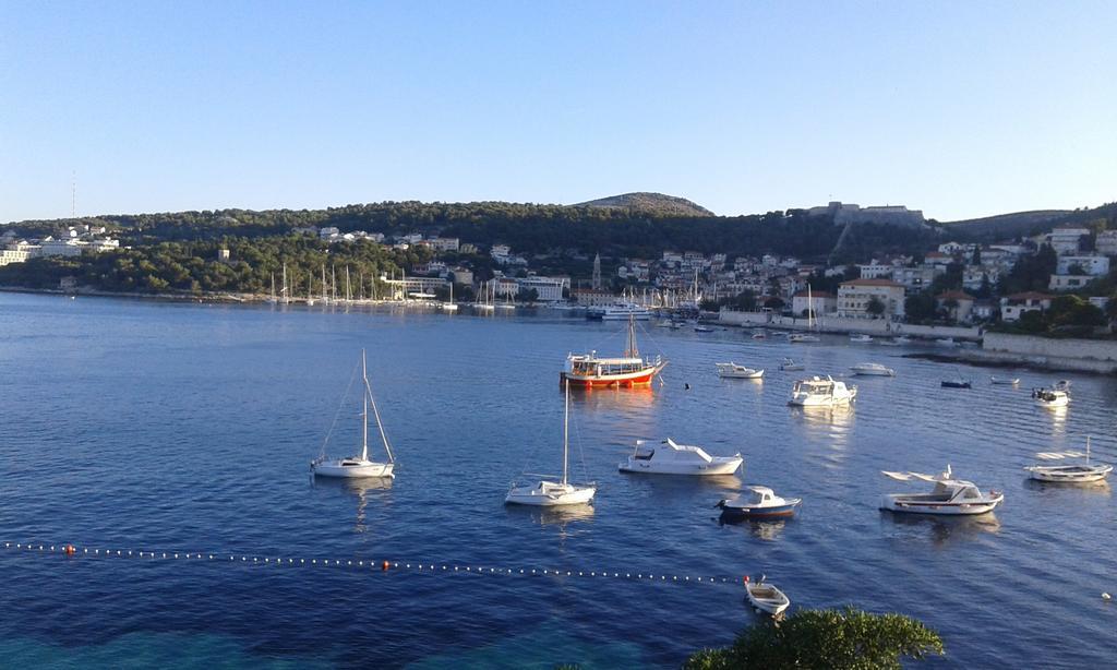 Radosic Apartment Hvar Town
