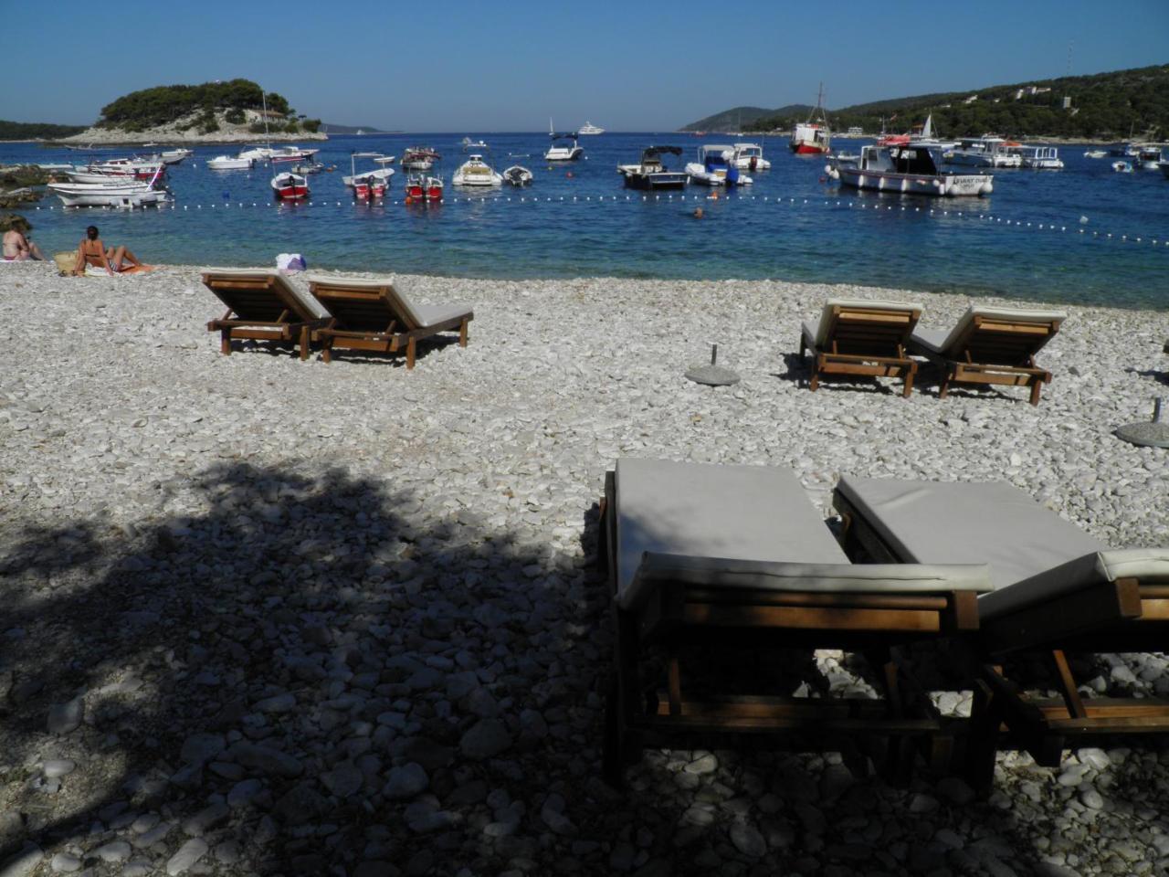 Radosic * Hvar Town